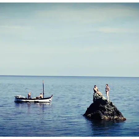 Sans Murs Dans La Nature *